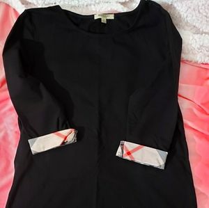 Burberry fitted top L-24" & W-17"